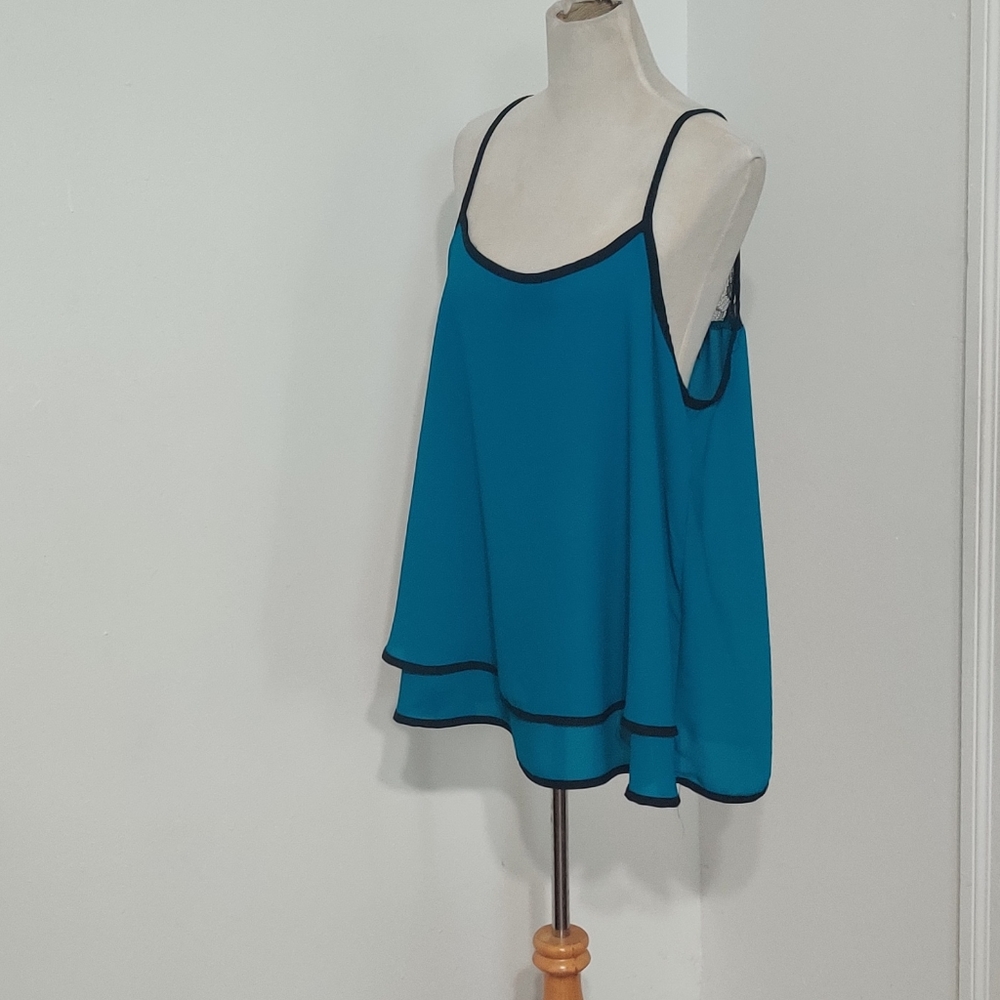 TORRID TANK TOP 1